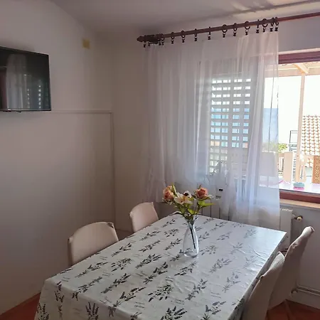 Zdenka 1 Apartament